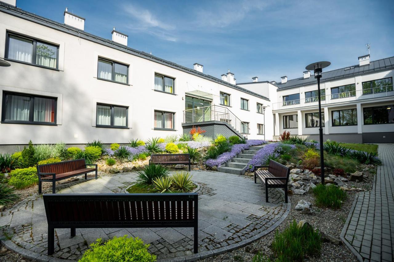 Centrum Rehabilitacji Spolecznej I Zawodowej Zaz Sloneczne Wzgorze Tarnów Exterior foto