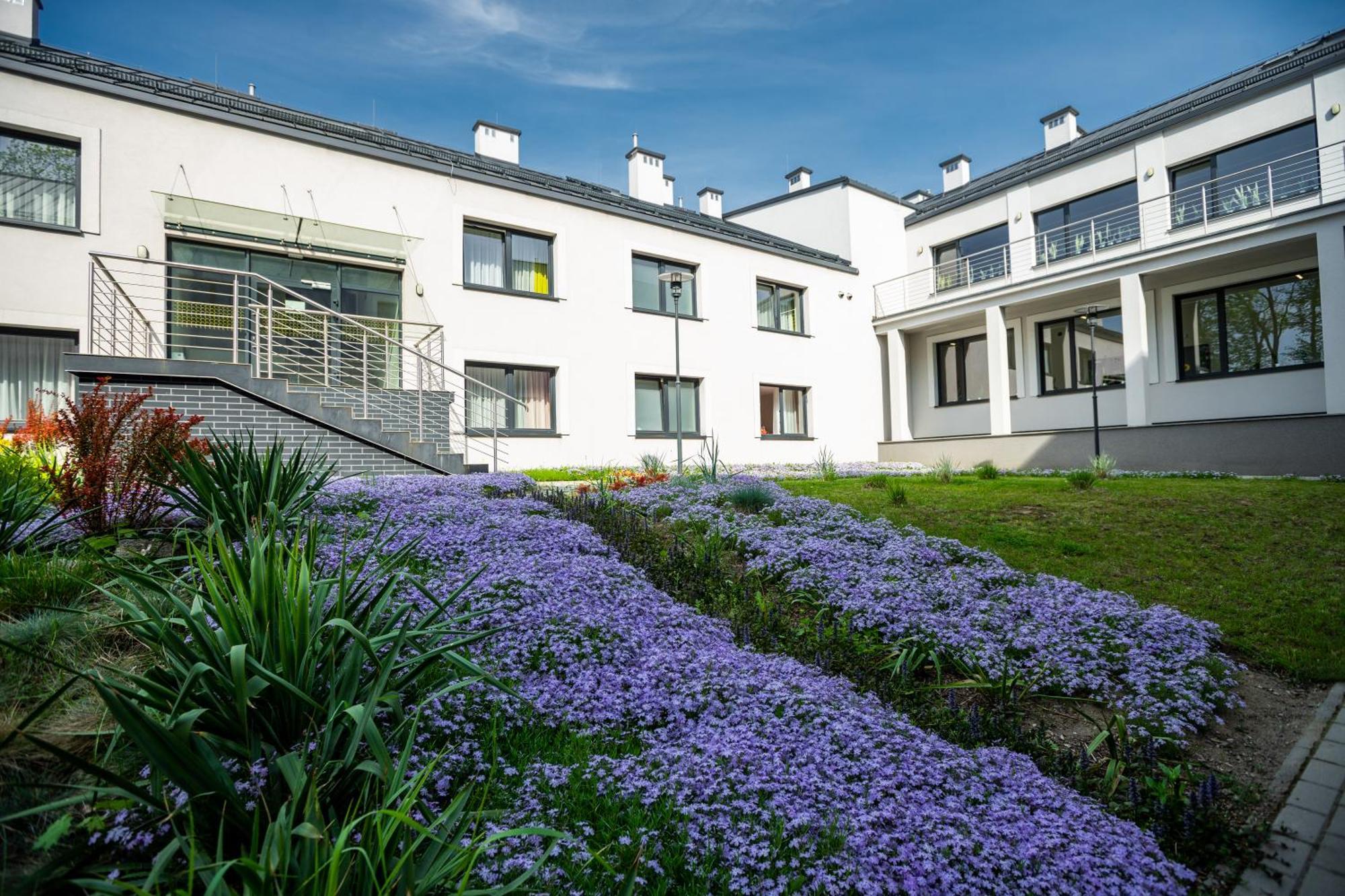 Centrum Rehabilitacji Spolecznej I Zawodowej Zaz Sloneczne Wzgorze Tarnów Exterior foto