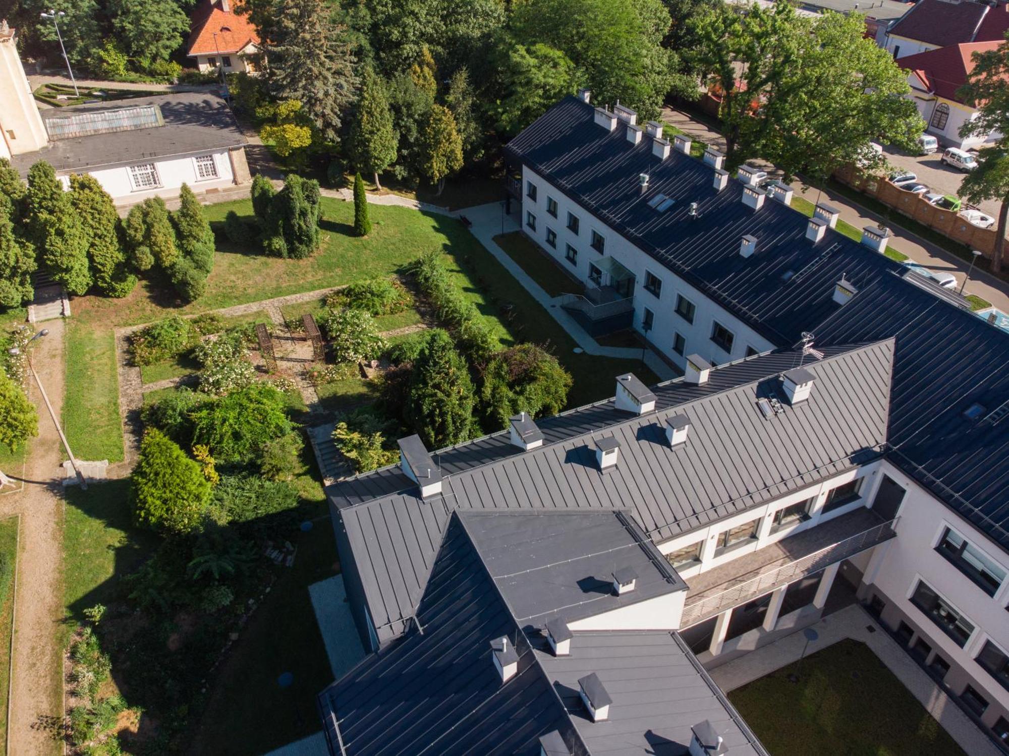 Centrum Rehabilitacji Spolecznej I Zawodowej Zaz Sloneczne Wzgorze Tarnów Exterior foto